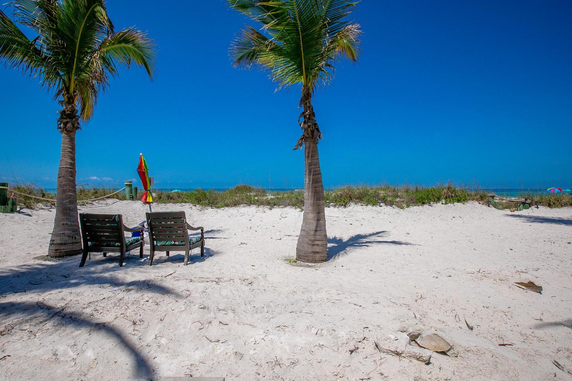 Beach Dreams Resort Bradenton Beach Exterior photo